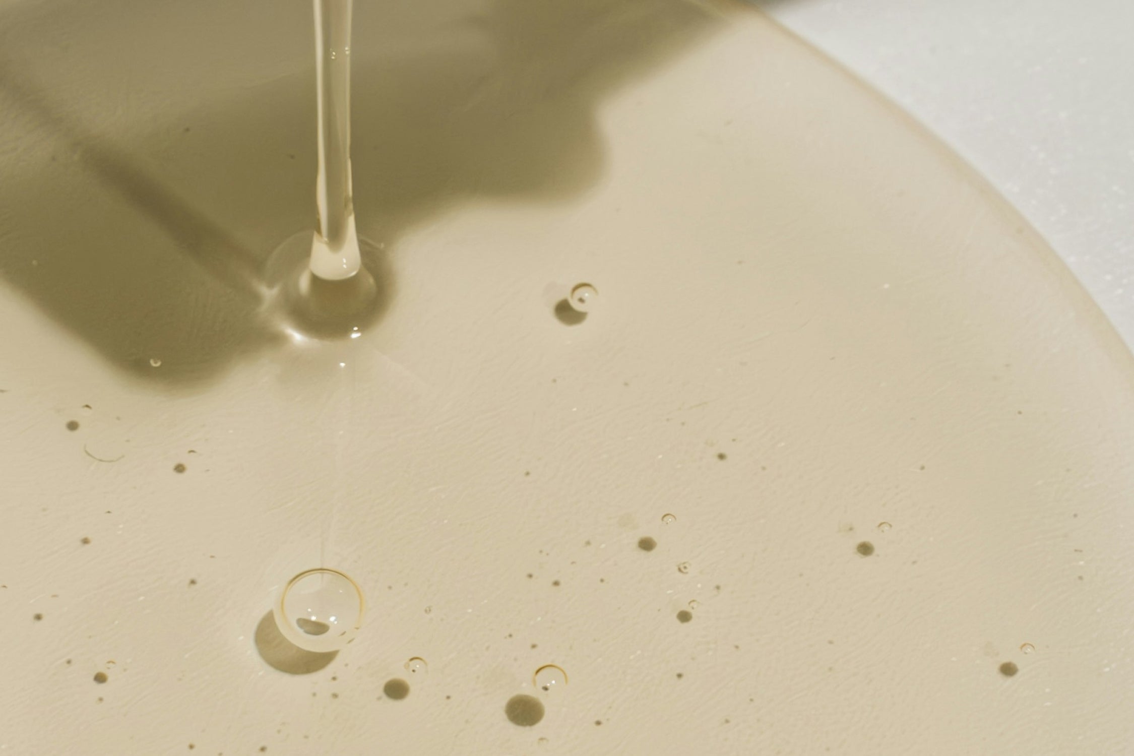 Studie: Auswirkungen chemischer Kosmetik auf die Umwelt